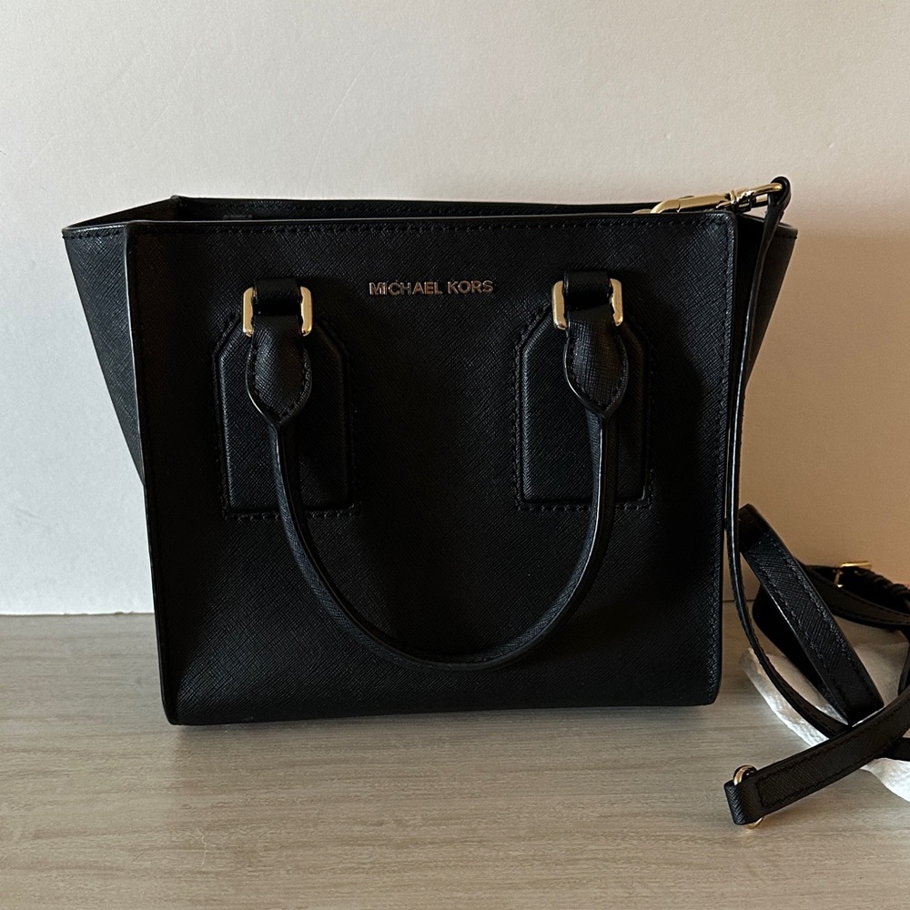 Michael Kors Black Shelbie Bag